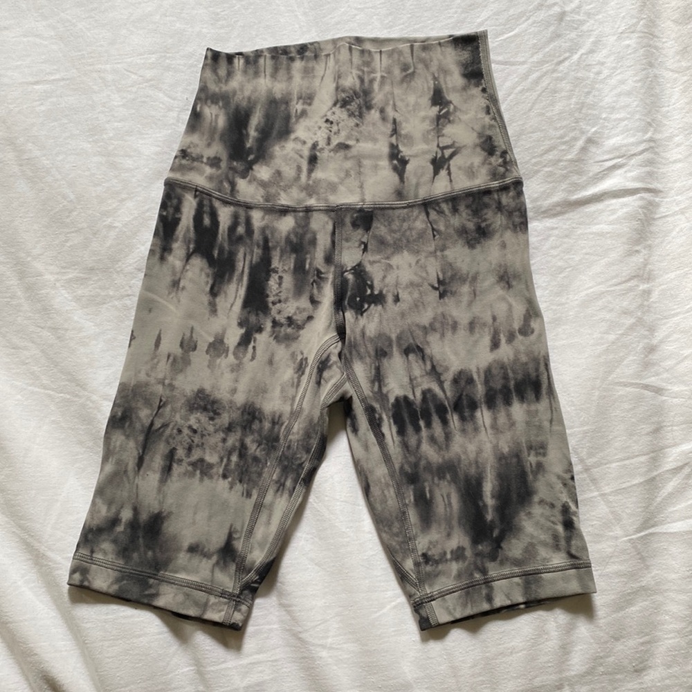 Lululemon 10” Align Shorts!